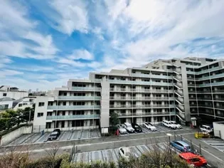 東京都世田谷区太子堂3【マンション】の外観