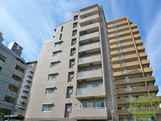 大阪府吹田市垂水町1【マンション】の外観