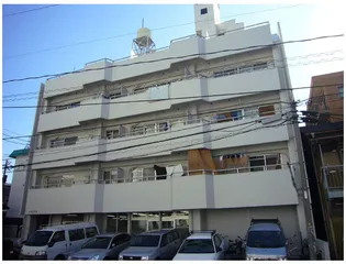 まるみビル【3階】の外観