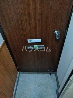 パールパティオ【2階】の玄関