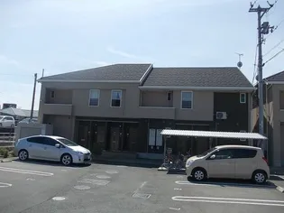 香川県高松市鹿角町【アパート】の外観