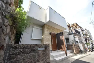 兵庫県神戸市中央区中島通3【一戸建】の外観