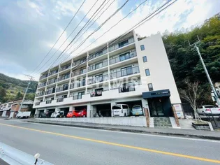 デ・クメール蛍茶屋東【4階】の外観