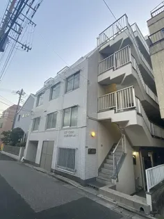 スカイコート西日暮里【3階】の外観