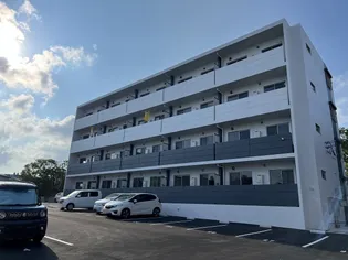 スプリングガーデン【1階】の外観