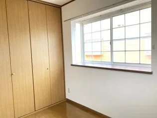 リッチ・フィールド2番館【2階】の内装