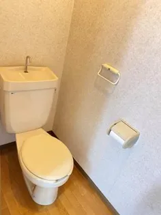 リッチ・フィールド2番館【2階】の内装