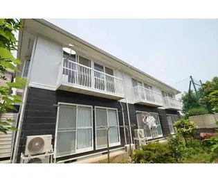 神奈川県川崎市高津区久地1【アパート】の外観