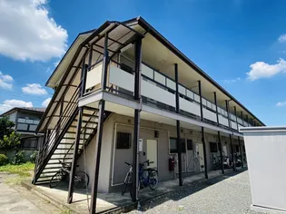 実徳ハイツ【1階】の外観