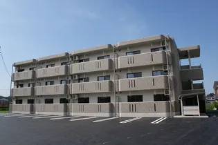 ユーミーやまいちの画像