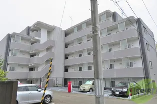 レーベンス柏木【3階】の外観