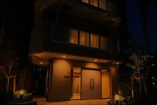 東京都文京区本駒込5【マンション】の外観