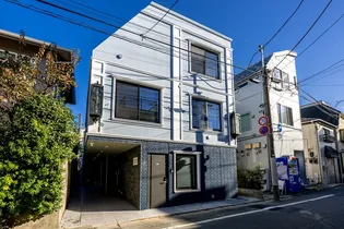 Blue base上目黒【2階】の外観