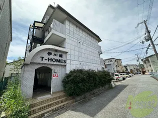 ティーホームズ伊川館【4階】の外観