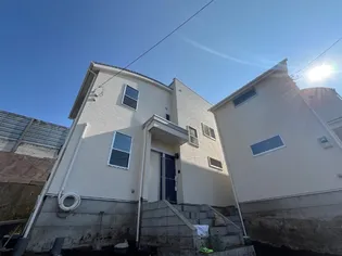 神奈川県横浜市神奈川区菅田町【一戸建】の外観