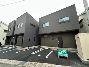 静岡県沼津市五月町【一戸建】の外観