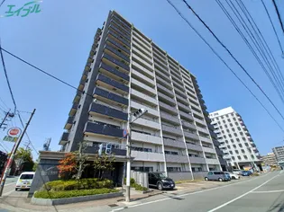 サンマンションアトレ松阪駅前【11階】の外観