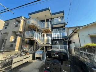 ダイソー17号館【2階】の外観