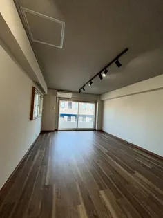 東京都新宿区荒木町【マンション】の外観