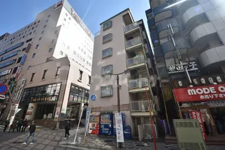 ベレール・サツキ【4階】の外観