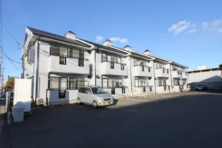 ラ・ヴァーグ【1階】の外観