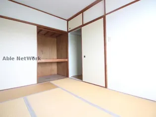 SKコーポ参番館【3階】の居間