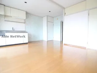 SKコーポ参番館【3階】の居間