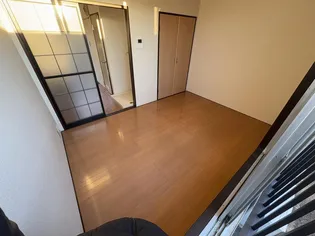 フォーブル楓1号棟【1階】の地図