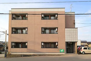 リバーヒルズKの画像