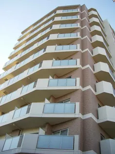 神奈川県川崎市多摩区登戸【マンション】の外観