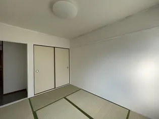 山内アパート【1階】の内装