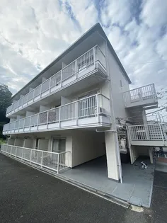 エステートピア湘南【2階】の外観