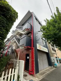 クオリアビルの画像