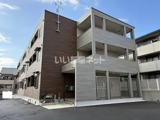 大阪府四條畷市中野本町【アパート】の外観