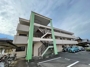 ラ プルミエールの画像