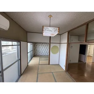 ラ・メゾンあさひ【3階】の居間