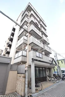 ベルメゾン高倉の画像