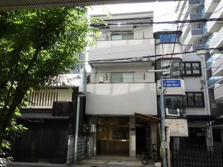 ベルメゾン堀川【2階】の外観