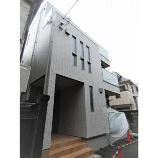 ルミエール本町【1階】の外観