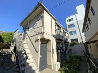 ヴィラ桜坂【1階】の外観