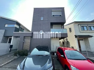 フィオリーレ【2階】の外観