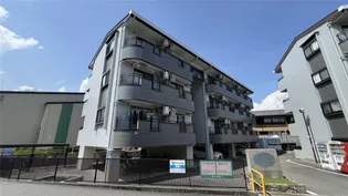 メイプルヒルズ都留2番館【4階】の外観