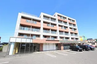 リベルテ白鳥の画像