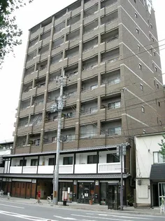 グランコスモ鴨川【7階】の外観