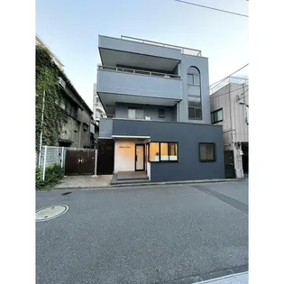 東京都江東区富岡1【マンション】の外観