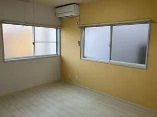 Mハイツ【2階】の居間