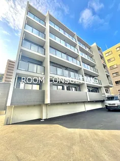 A.REK SHIROYAMA【2階】の外観