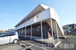 徳島県小松島市中郷町字桜馬場【アパート】の外観