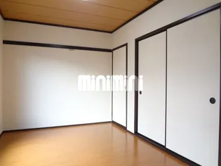 タウニーラポール【1階】の内装