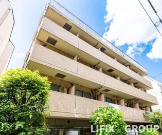 東京都新宿区西新宿4【マンション】の外観